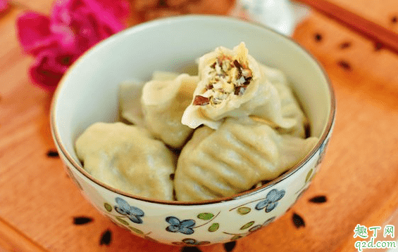 為什么自己包的餃子冷凍會裂  包的餃子怎么冷凍不裂3