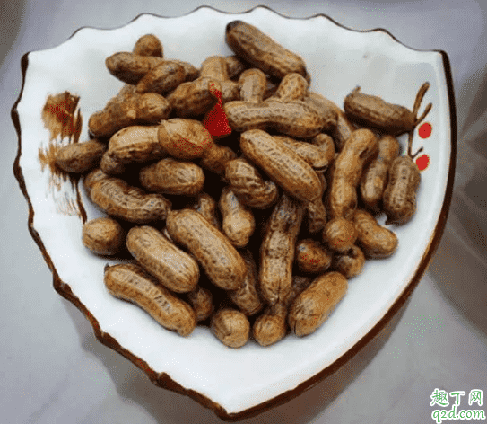 水煮花生用白皮還是紅皮好 水煮花生用什么花生比較好3