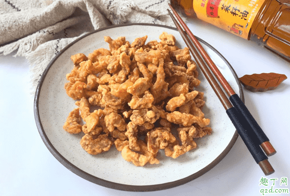 炸酥肉需要放什么調料 炸酥肉的調料有哪些1