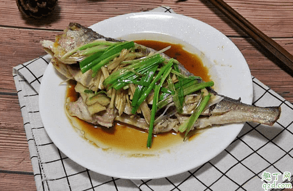 清蒸魚用大火還是小火蒸 清蒸魚要幾分鐘1