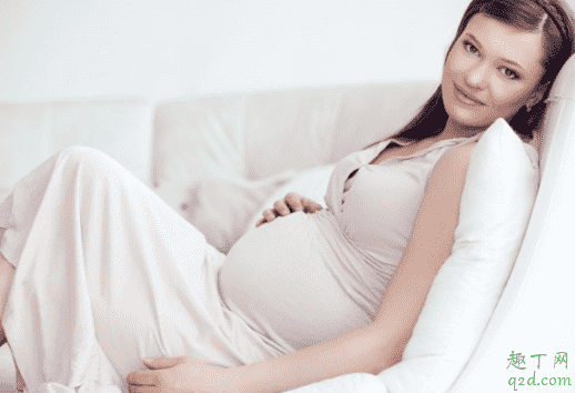 孕19周肚子發硬發緊正常嗎 孕19周肚子發緊發硬怎么回事2