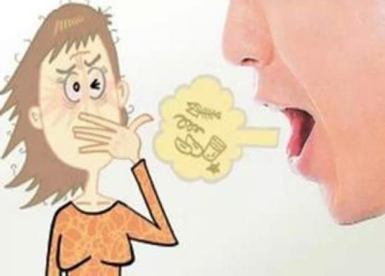 口臭是什么原因引起的？治療口臭的最佳方法及緩解口臭吃什么