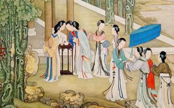 七夕節古人通常吃什么？七夕節的晚上應該如何過