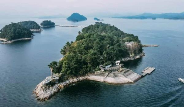千島湖一共有多少個島(1078個島，被稱為天下第一秀水)